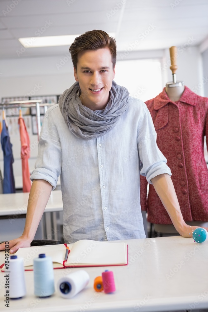Obraz premium Smiling student posing in classroom