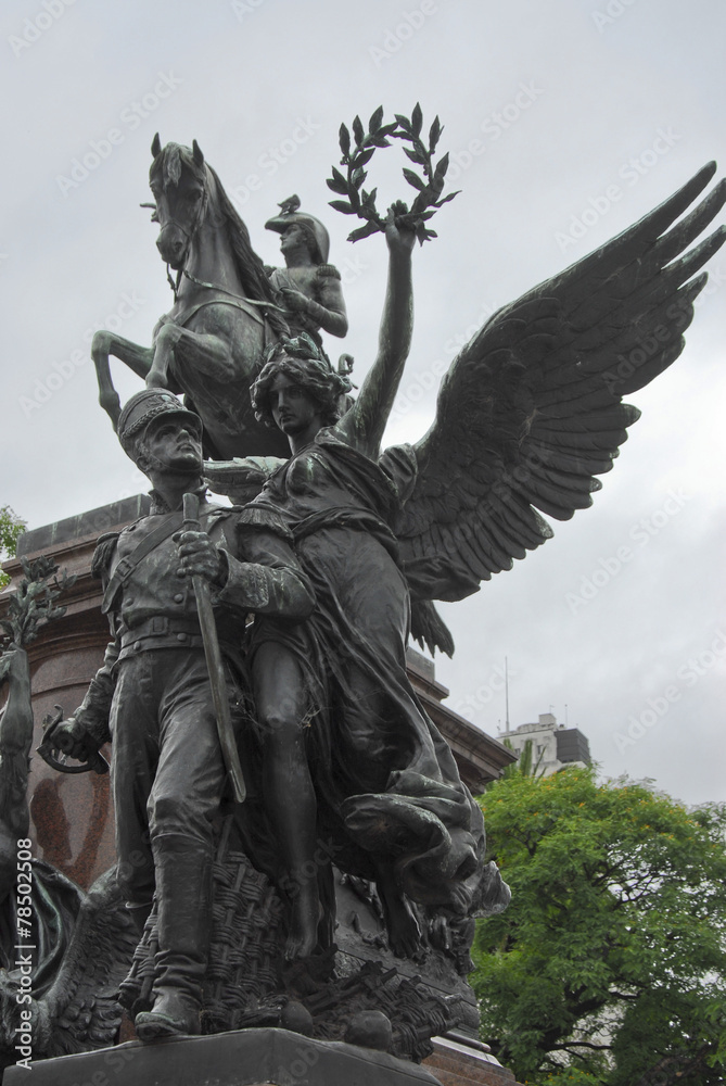 Fototapeta premium Monument in Plaza san Martin