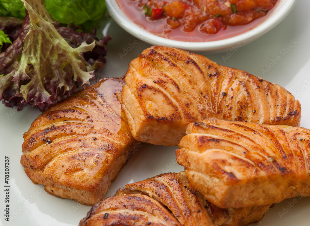 fried red fish fried red fish