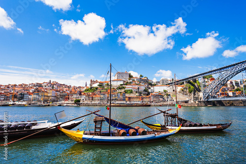 Douro river © saiko3p