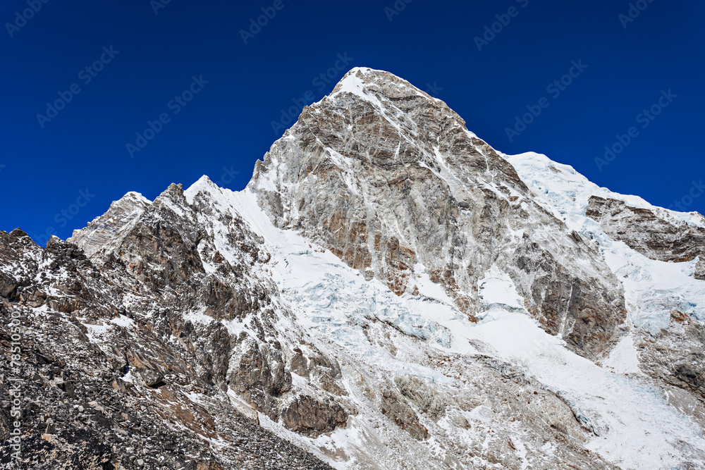 Pumori mountain, Himalaya