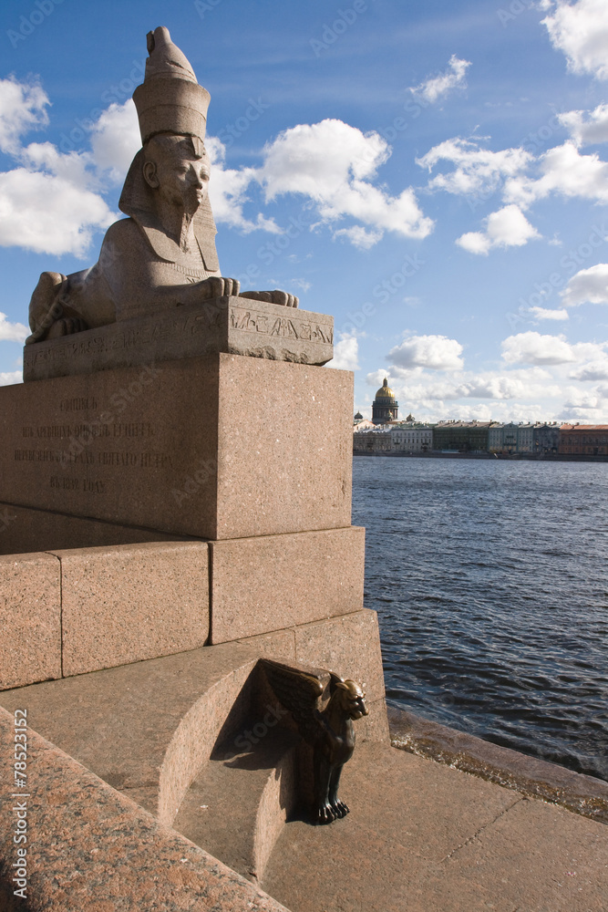 Fototapeta premium The stone sculpture of the sphinx