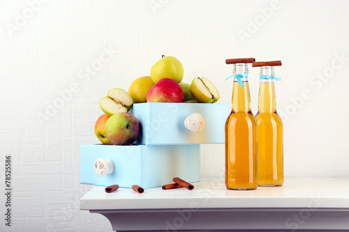 Fototapeta Naklejka Na Ścianę i Meble -  Still life with tasty apple cider and fresh apples