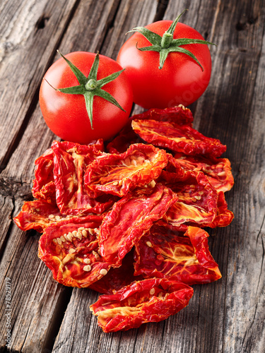 Fresh and dried tomato