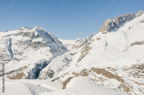 Riederalp, Bergdorf, Walliser Alpen, Höhenweg, Winter, Schweiz © bill_17