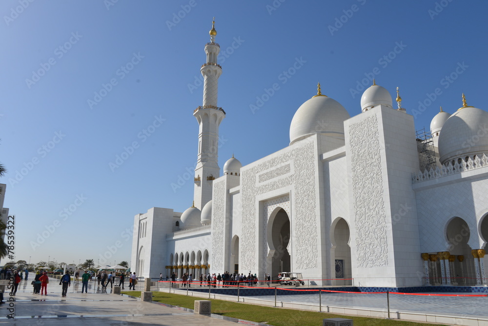 View on the grand mosque in Abu Dhabi