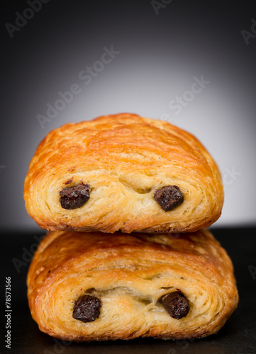 Petits pains aux chocolat photo