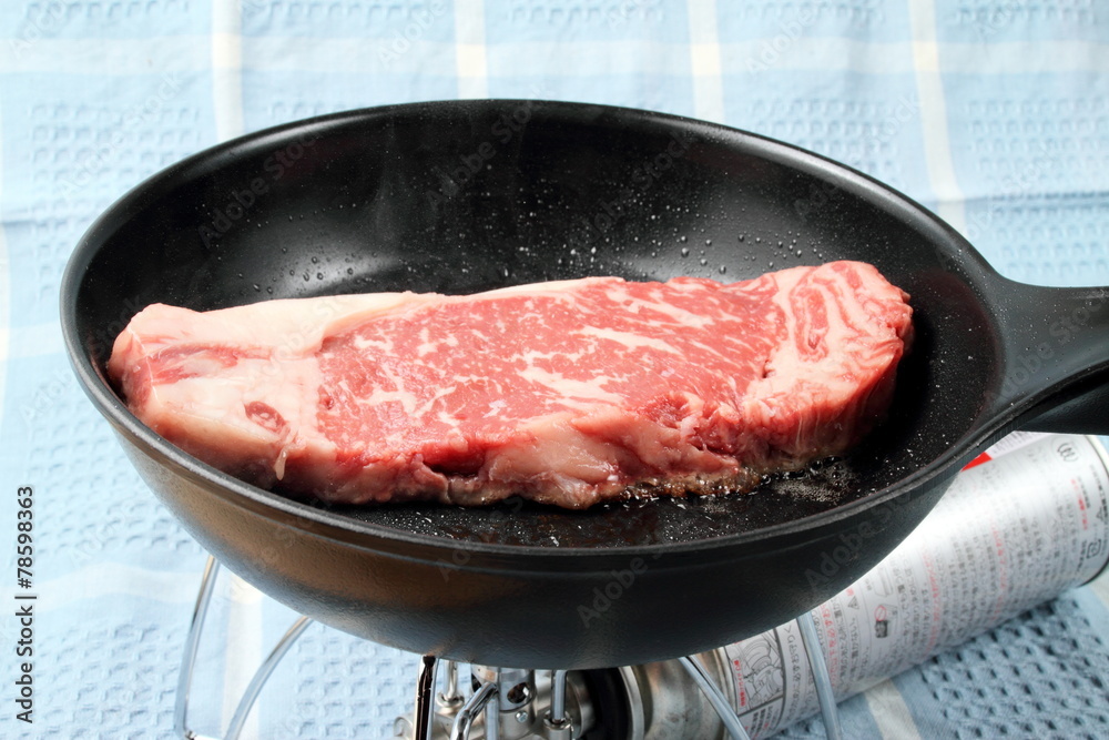 ソロキャンでステーキ ソロキャンでステーキ