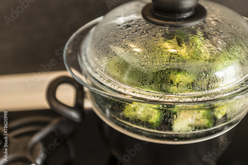 broccoli al vapore photo