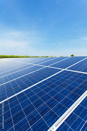 Obraz na płótnie Solar power for electric renewable energy from the sun w salonie