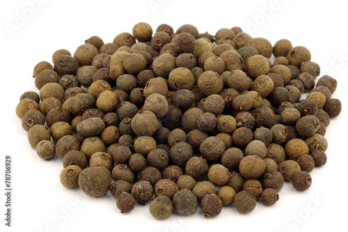 dried allspice(Jamaica pepper) on a white background