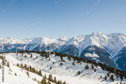 Riederalp, Dorf, Walliser Dorf, Alpen, Walliser Berge, Skipisten, Wintersport, Winterferien, Abfahrt, Skilift, Bergbahnen, Winter, Wallis, Schweiz