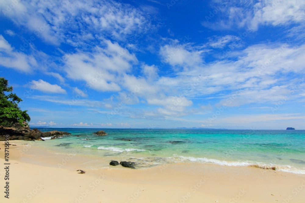 Paradise beach in Koh maiton island , phuket ,Thailand Paradise beach in Koh maiton island , phuket ,Thailand