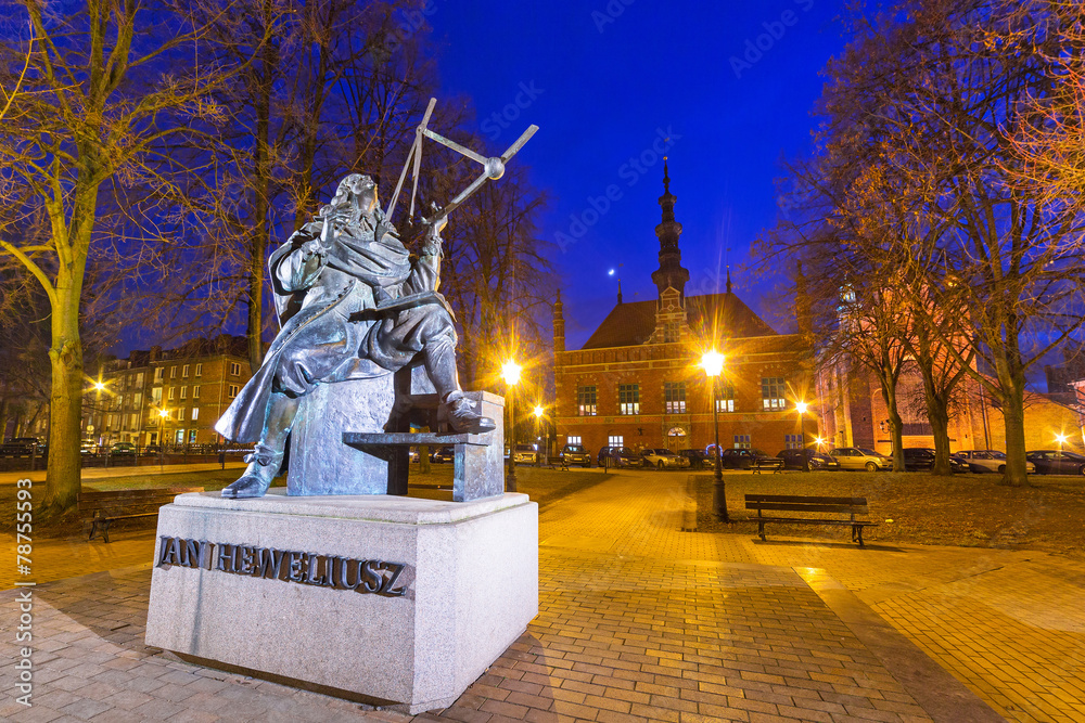 Obraz premium Monument of astronomer Johannes Hevelius in Gdansk, Poland