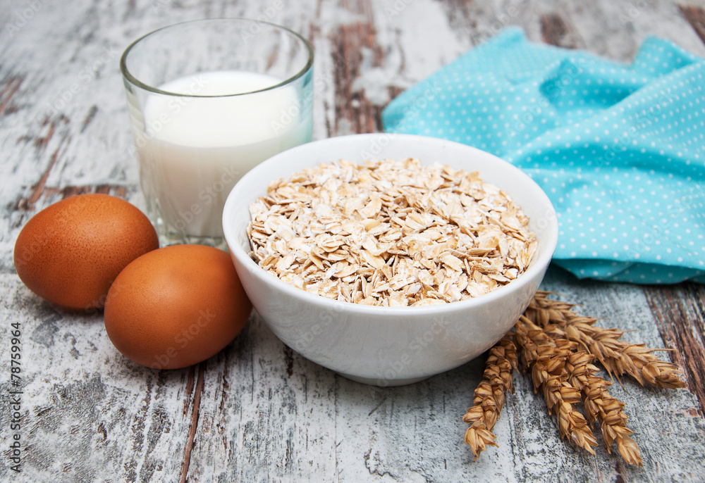 Bowl of oats Bowl of oats