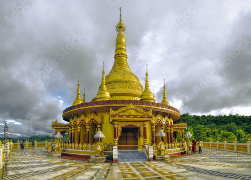Canvas Print Hindu temple in Bangladesh