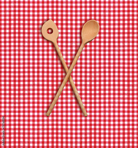 Kochlöffel auf Karotischdecke