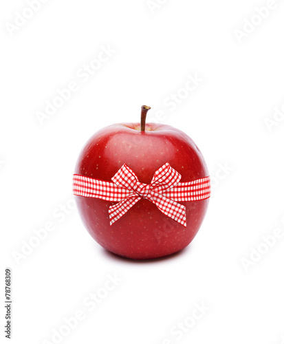 Roter Apfel mit Schleife