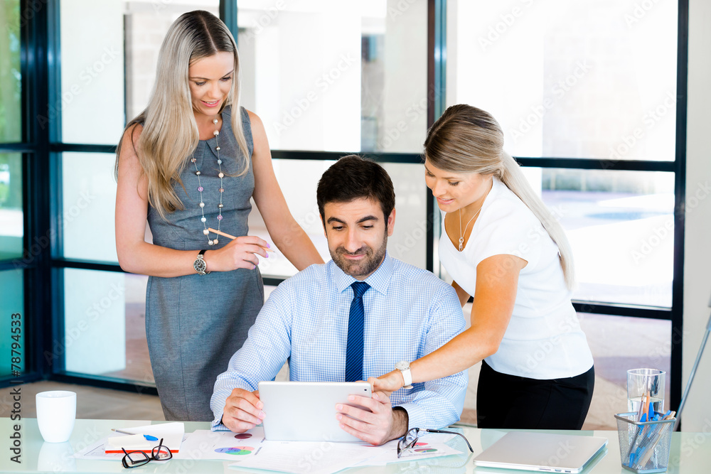 Fototapeta premium Meeting of great creative minds