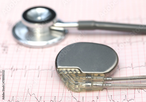 Electrocardiograph with stethoscope and pacemaker