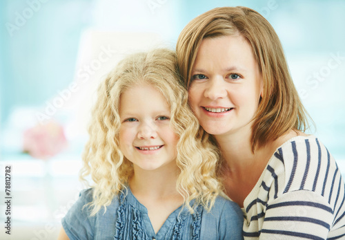 Girl with mom