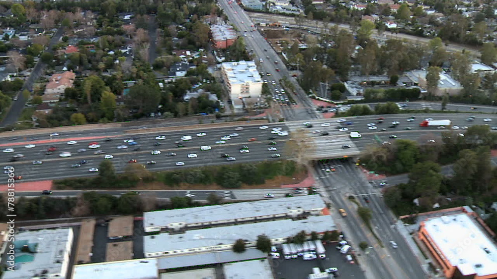 Speed Up Aerial View of Los Angeles Freeway / Highway / Suburbs Speed Up Aerial View of Los Angeles Freeway / Highway / Suburbs