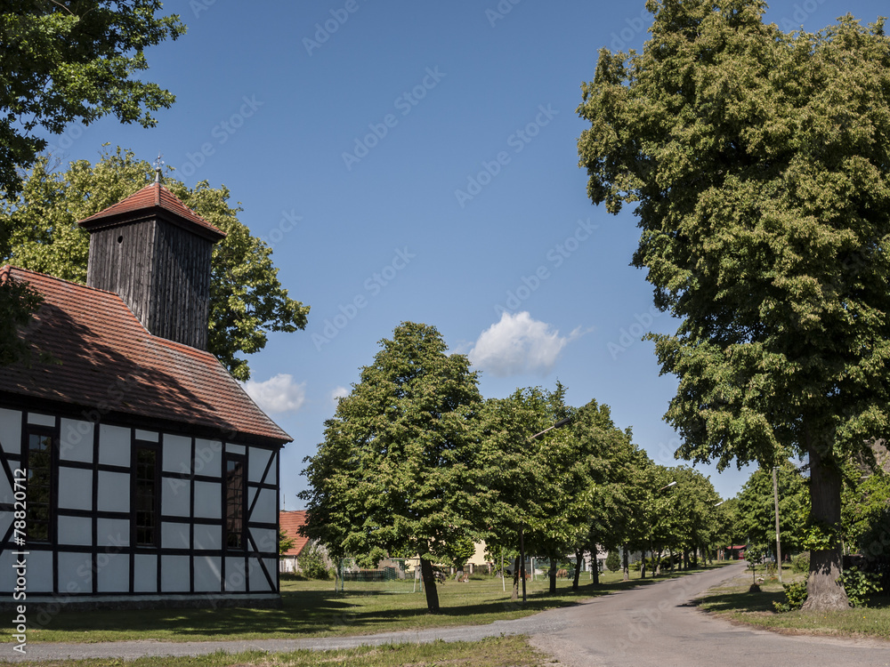 Tramnitz-Kirche-Fontanestrasse Tramnitz-Kirche-Fontanestrasse