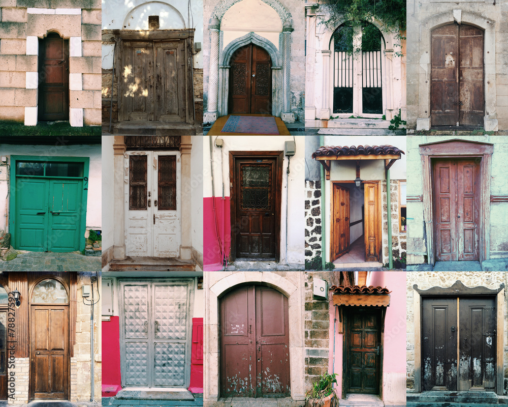 Naklejka premium Vintage doors set