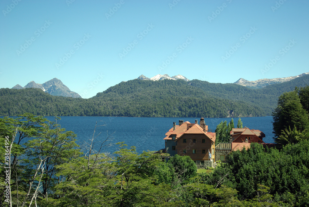 Lago Villa La Angostura