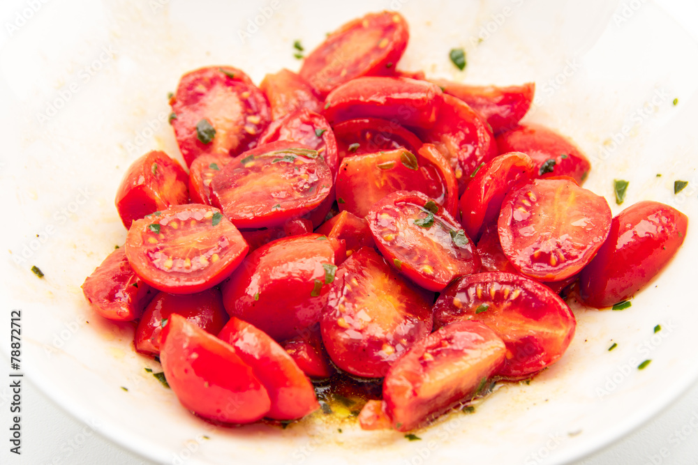 cherry tomatoes with basil and balsamic vinegar cherry tomatoes with basil and balsamic vinegar