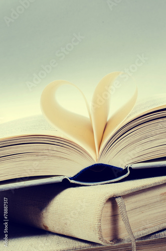 reading love
