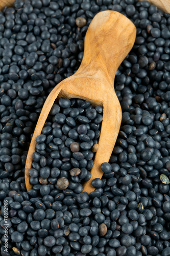 black lentils in a scoop © Diana Taliun