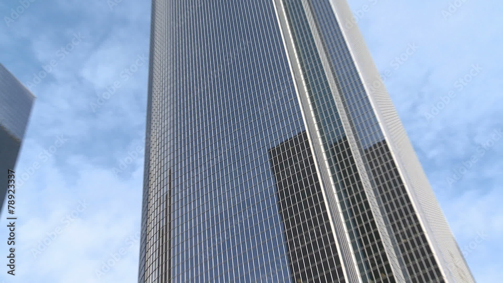 Zoom out of Modern Office Buildings Skyscraper in Los Angeles Zoom out of Modern Office Buildings Skyscraper in Los Angeles