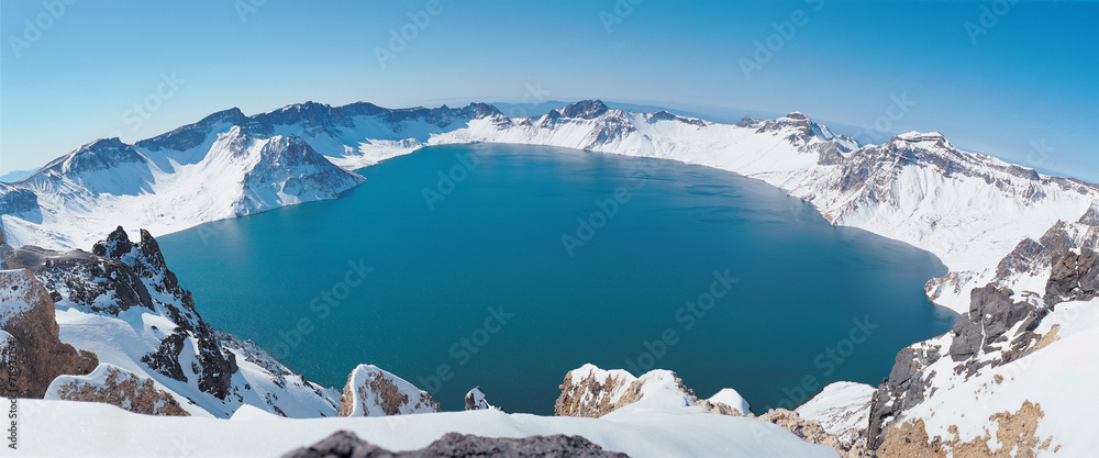 겨울 백두산 천지 Stock Photo | Adobe Stock 겨울 백두산 천지 Stock Photo | Adobe Stock