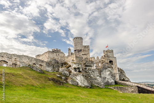 Obraz na płótnie Castle, Ogrodzieniec fortifications, Poland. w salonie
