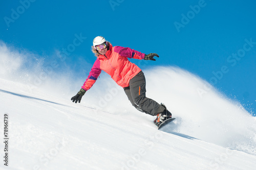 Snowboarder © mma23