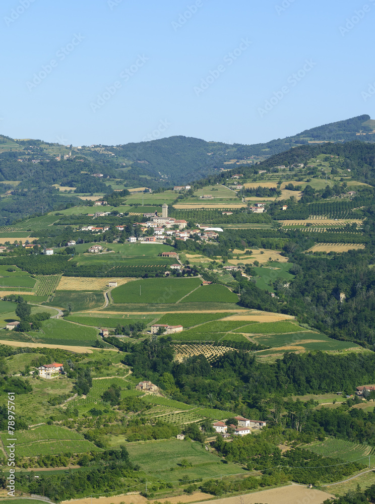 Summer landscape in Langhe (Italy) Summer landscape in Langhe (Italy)