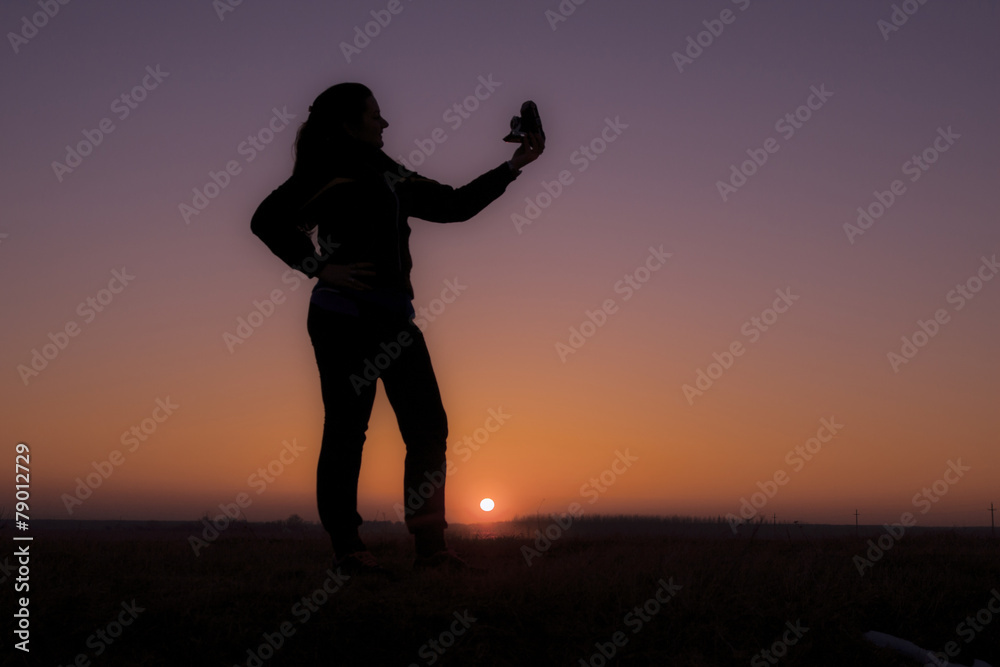 Sunset photo girl