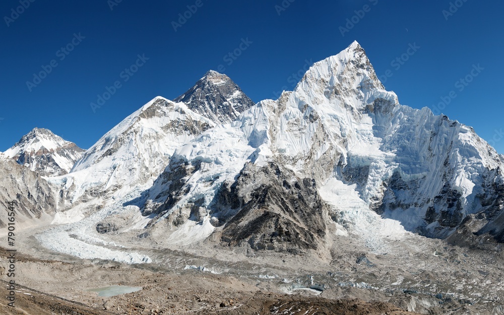 Obraz premium panoramiczny widok na Mount Everest
