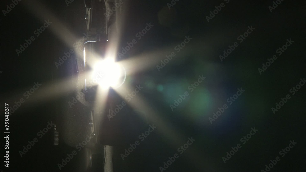 Cine projector light flickering