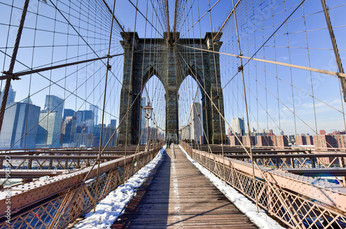Brooklyn Bridge, Winter - New York CIty © demerzel21