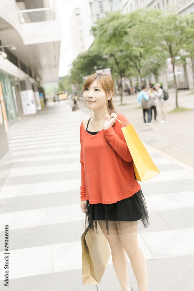 Obraz premium shopping woman