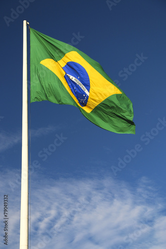Bandeira do Brasil tremulando / Brazilian flag waving