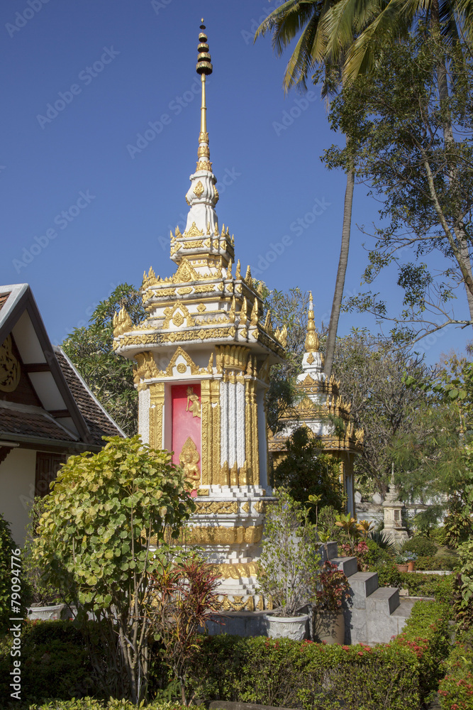 Fototapeta premium Ancient temple in Laos