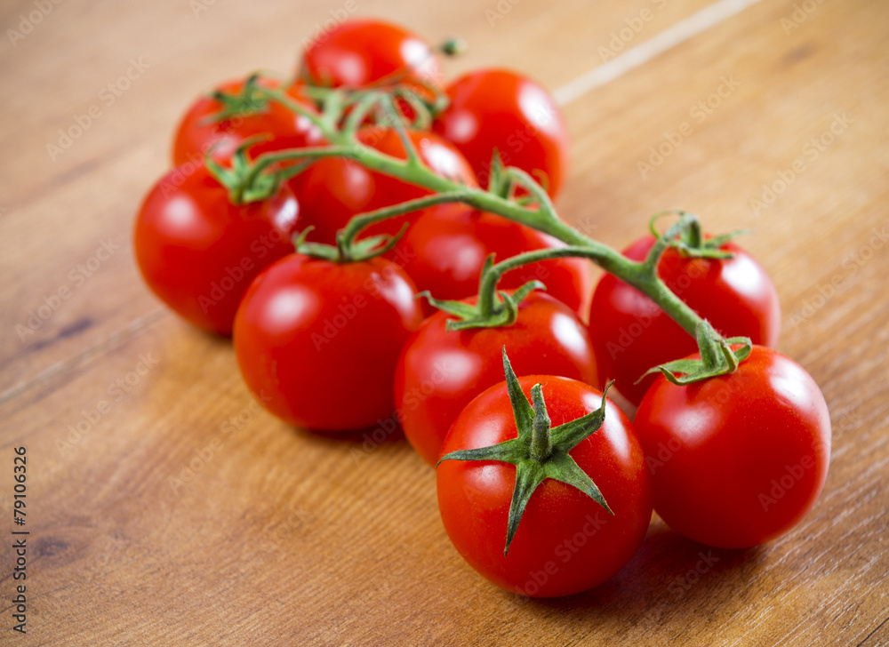 Manojo de tomates Manojo de tomates