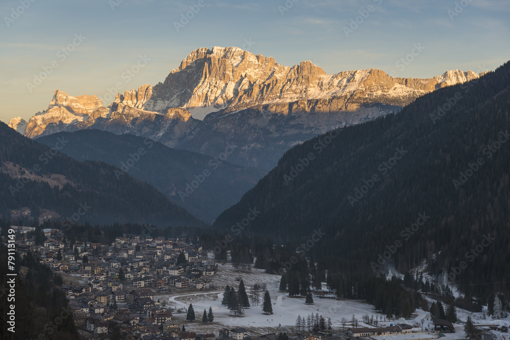 Alpine Valley at sunset