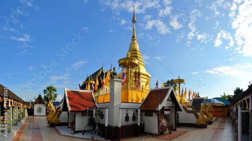 Foto Wat Phra That Doi Kham Buddhist temple