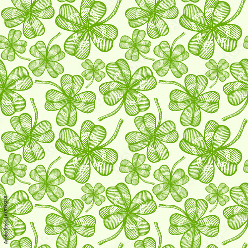 seamless clovers pattern