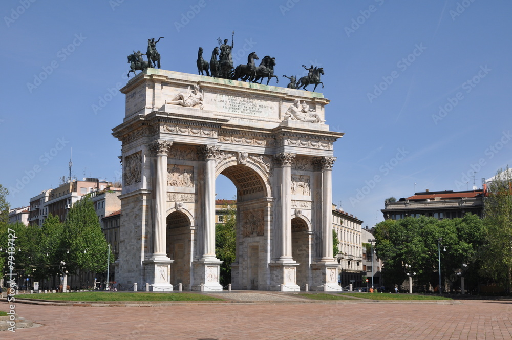 Fototapeta premium Arch of Peace(Arco Della Pace) - 1