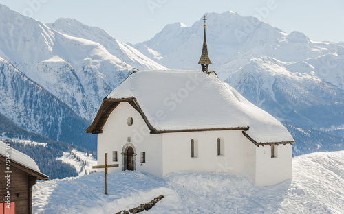 Bettmeralp, Bergdorf, Walliser Kapelle, Alpen, Winter, Schweiz © bill_17